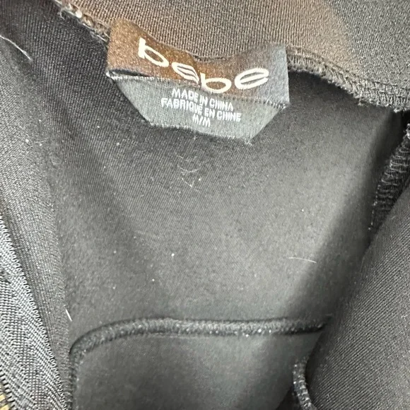 BeBe Flair Skirt Size Medium - Picture 2 of 4